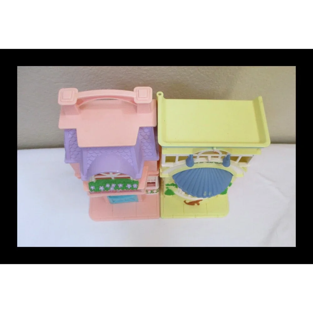 2001 Mattel Fisher Price Sweet Streets Pet Shop Beauty Salon Doll House Only